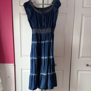 Elegant Blue Midi Dress